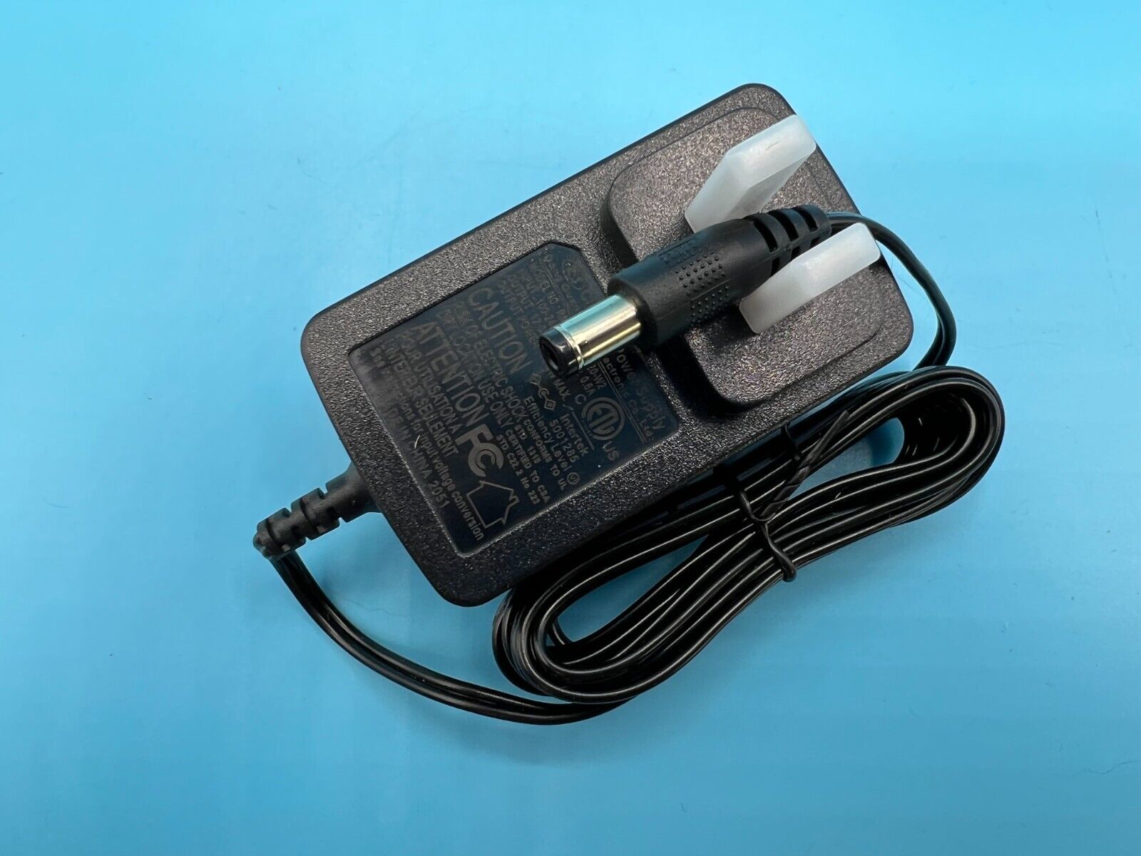 NEW RS Class 2 Power Supply Adapter RSS1002-144120-W2 12V 1.2A Connection Duplication: 1:2 Type: Adapter Feature NEW RS Class 2 Power Supply Adapter RSS1002-144120-W2 12V 1.2A Connection Duplication: 1:2 Type: Adapter Feature